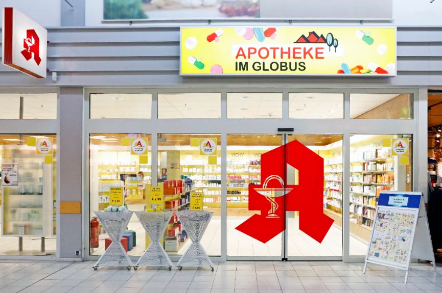 Apotheke im Globus