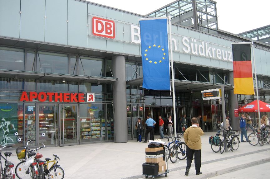 Apotheke im Bahnhof