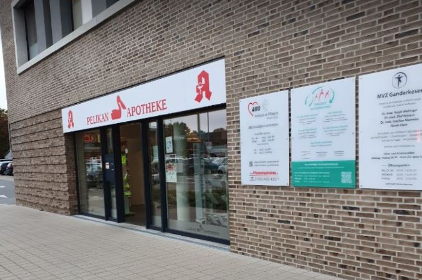 Pelikan Apotheke