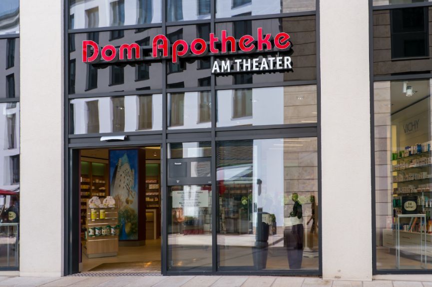 Dom Apotheke
