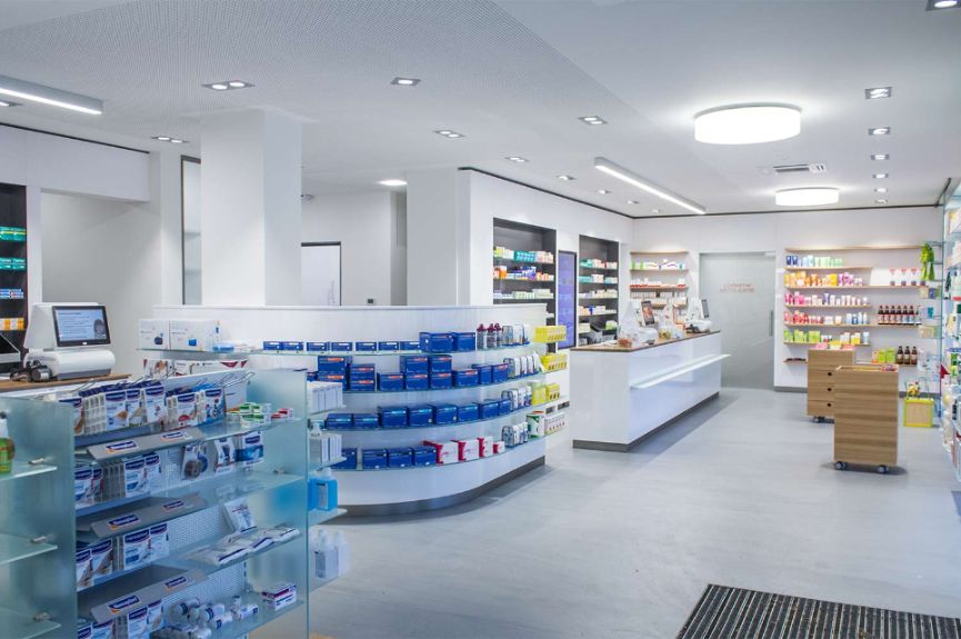 Rosenau Apotheke