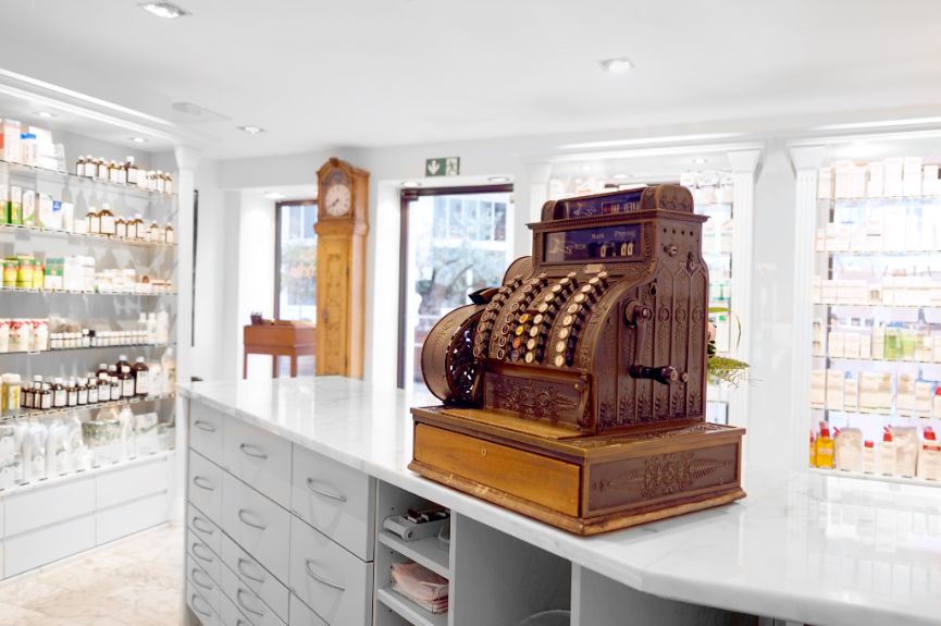 Adler Apotheke
