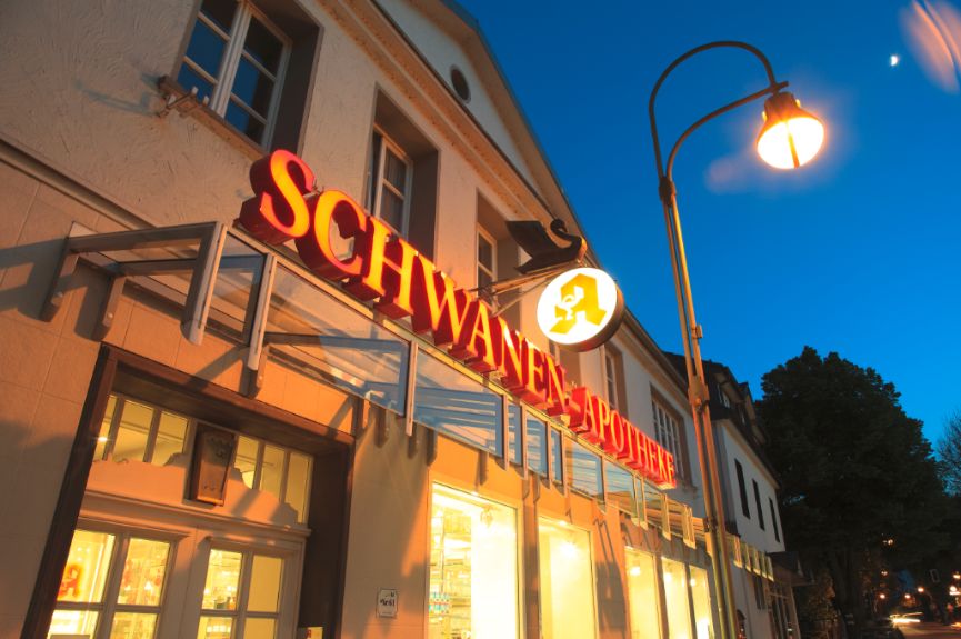 Schwanen-Apotheke