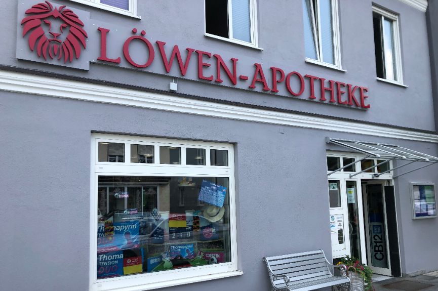 Löwen-Apotheke