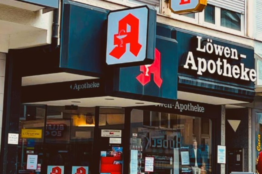 Löwen-Apotheke