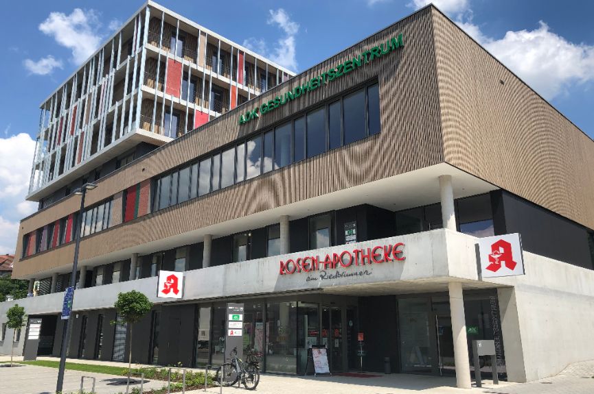 Rosen-Apotheke am Riedbrunnen