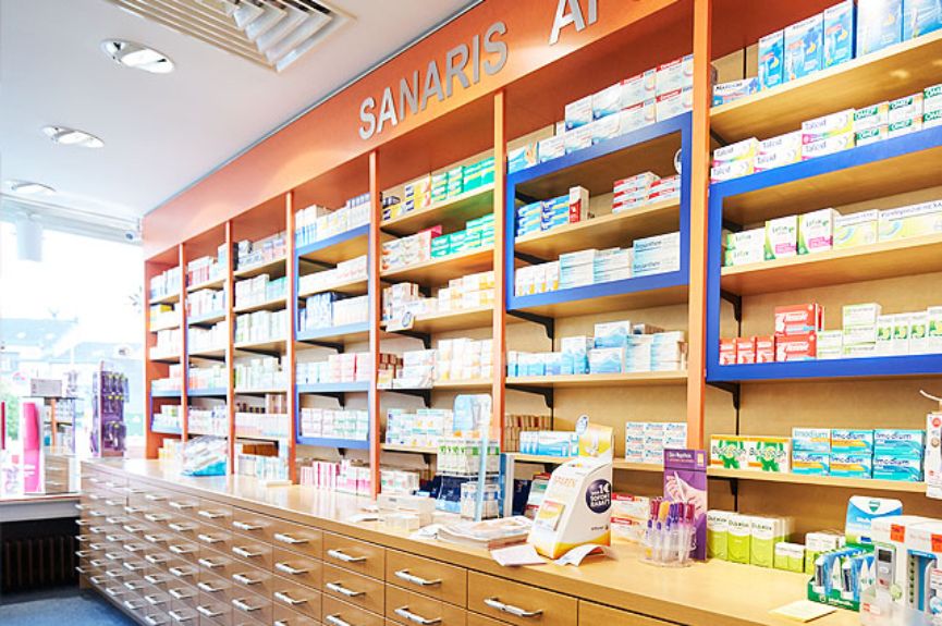 Sanaris-Apotheke