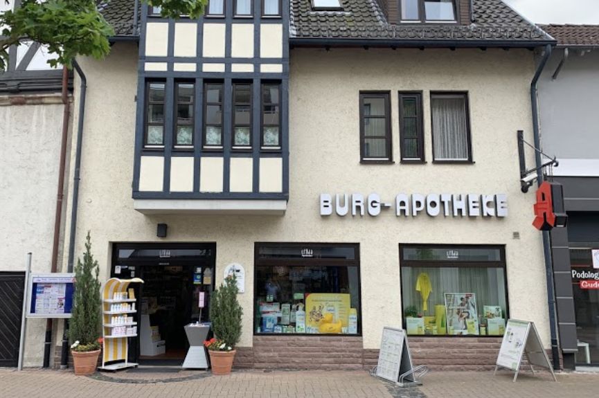 Burg Apotheke