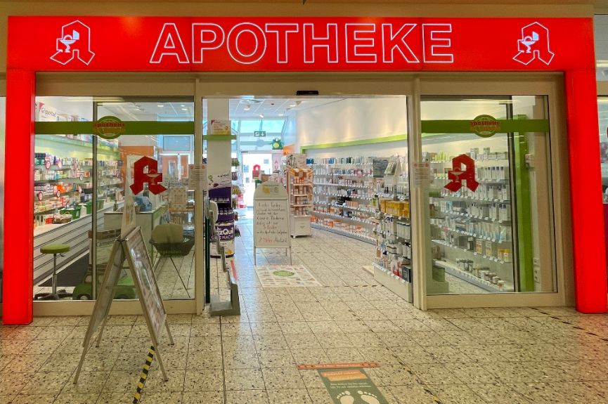 Apotheke im Globus