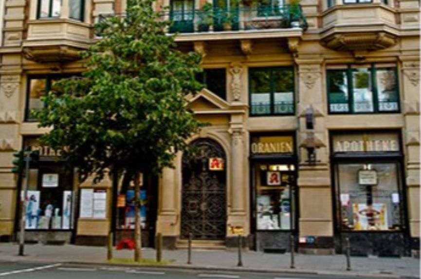 Oranien Apotheke am Nerotal