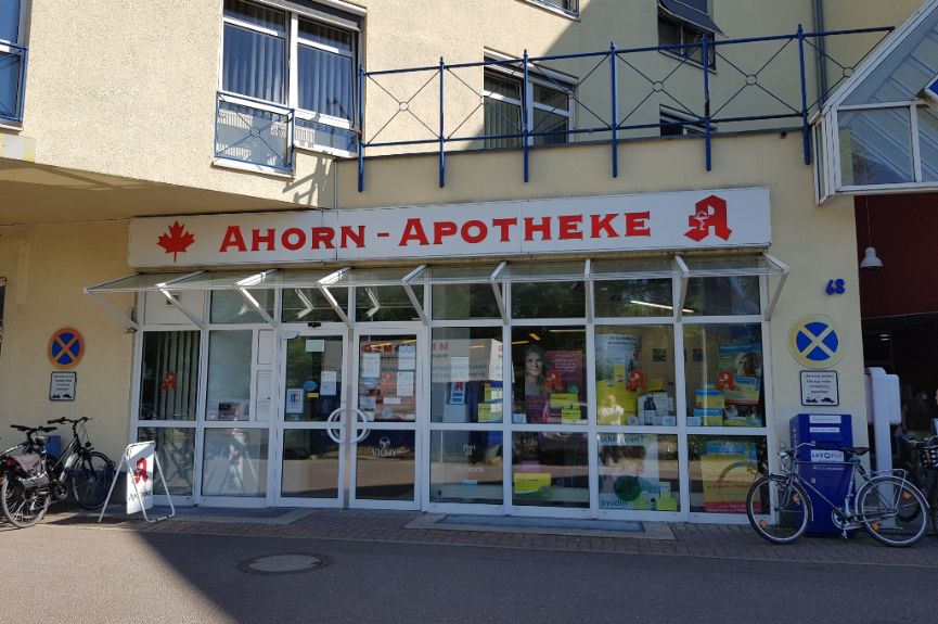 Ahorn-Apotheke