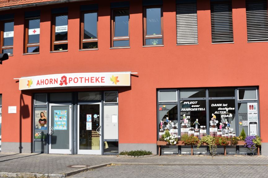 Ahorn-Apotheke