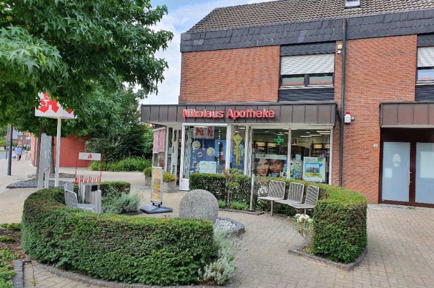 Nikolaus Apotheke