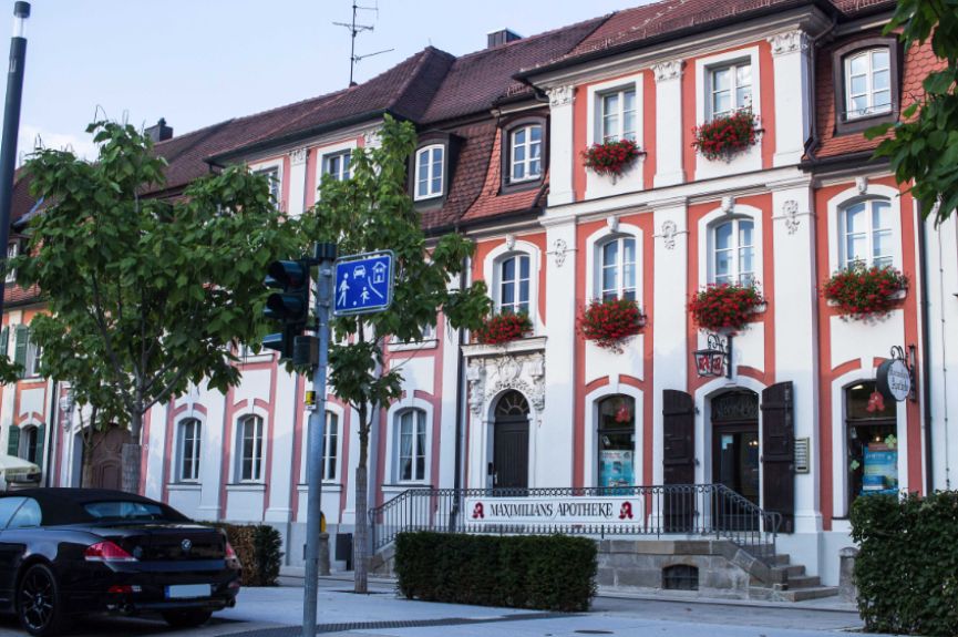 Maximilians-Apotheke