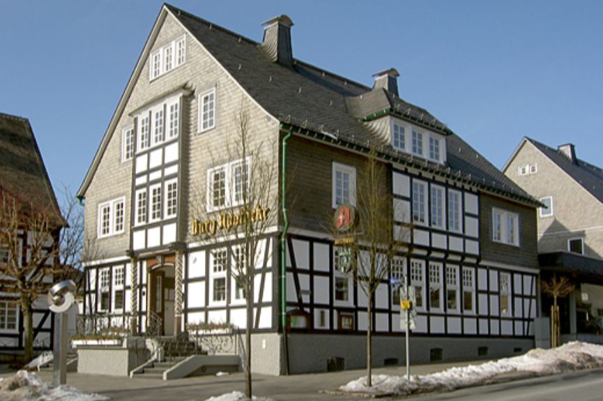 Burg-Apotheke