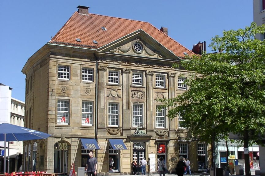 Hirsch-Apotheke