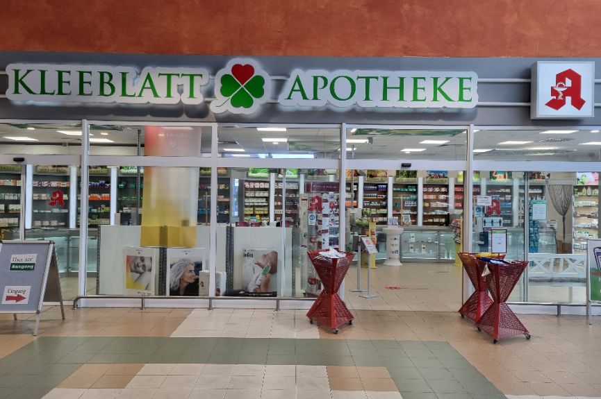 Kleeblatt Apotheke im Globus