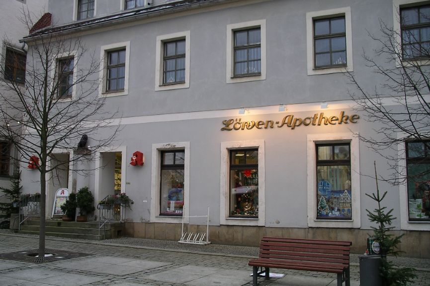 Löwen-Apotheke