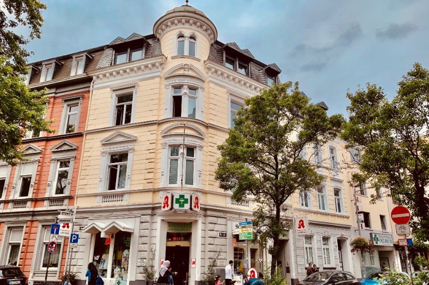 Apotheke am Dellplatz