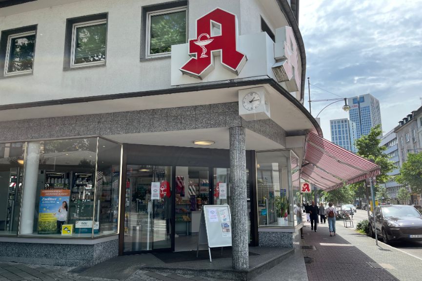 Apotheke am Reuterweg