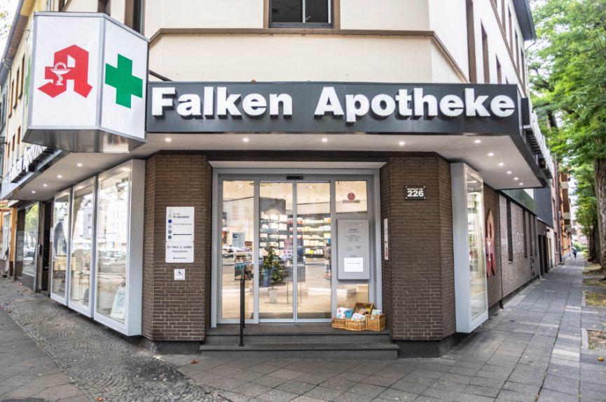 Falken-Apotheke