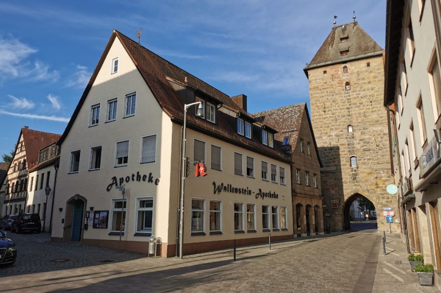 Wallenstein-Apotheke am Oberen Tor