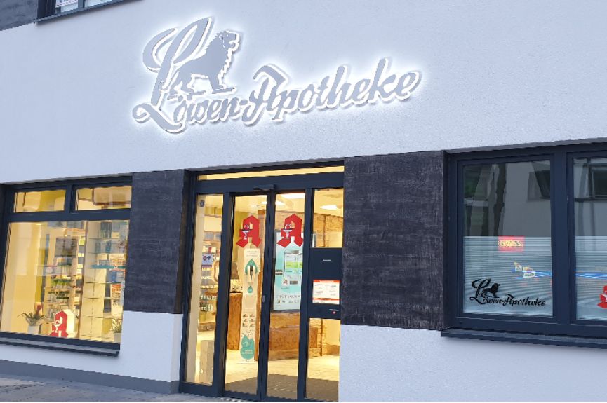 Löwen- Apotheke