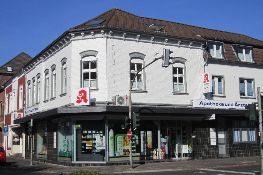 Kuhtor-Apotheke