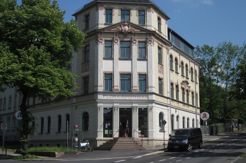 Flora-Apotheke
