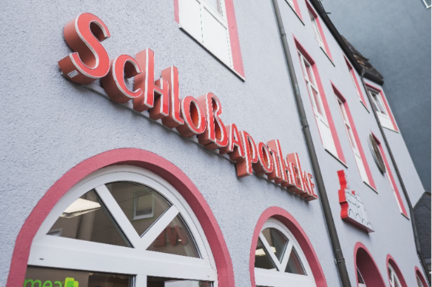 Schloss-Apotheke