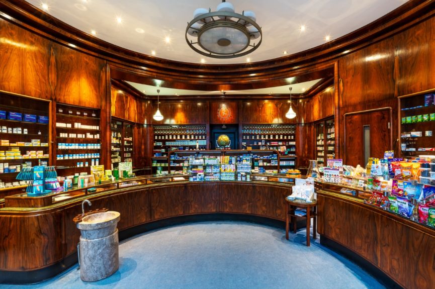 Roth's alte englische Apotheke