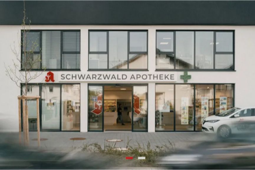 Schwarzwald-Apotheke Tulpenbaumallee