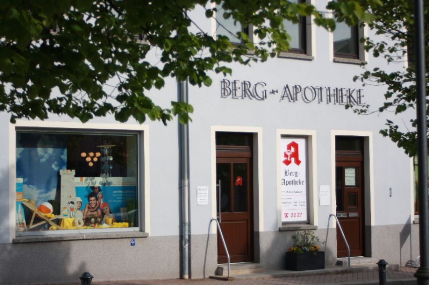 Berg-Apotheke