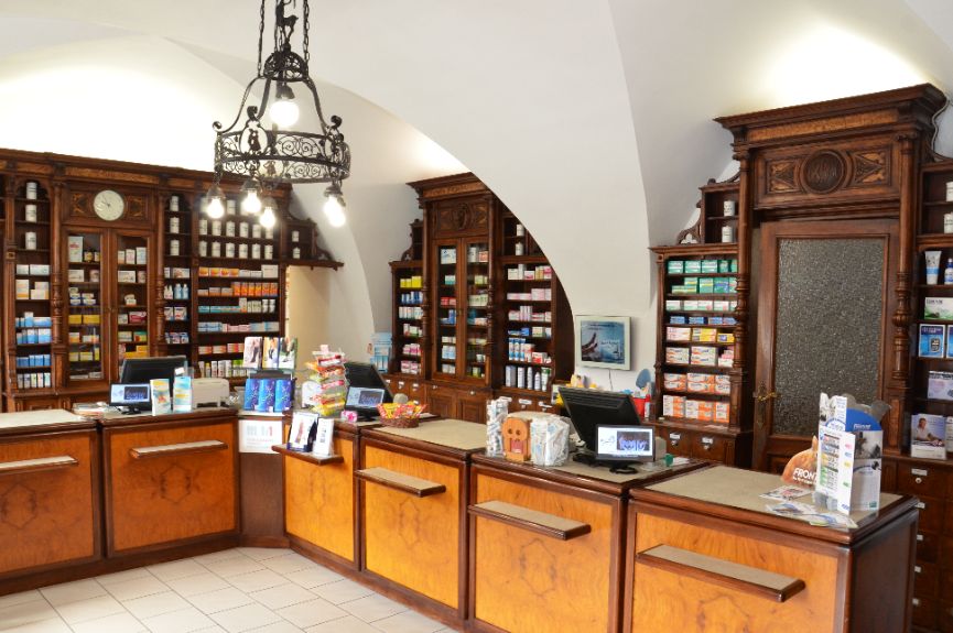 Löwen-Apotheke