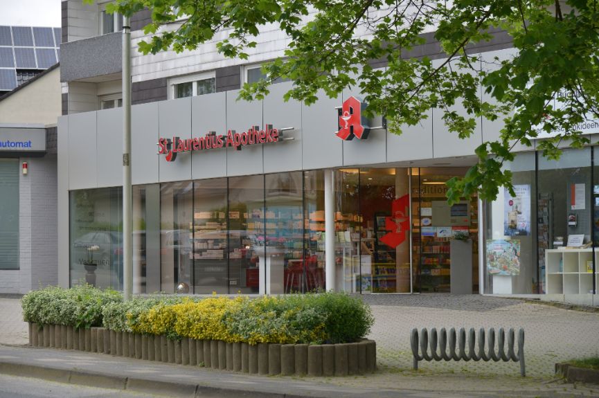 St. Laurentius Apotheke