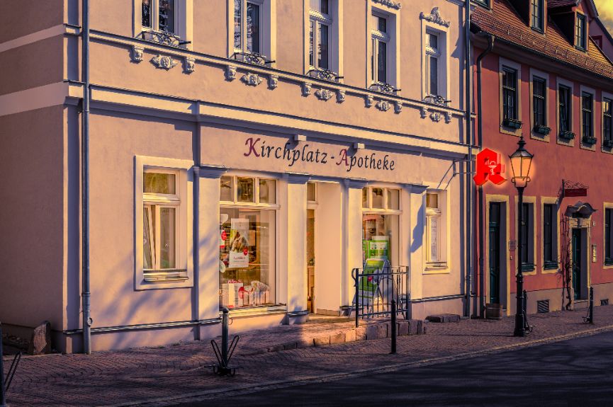Kirchplatz-Apotheke