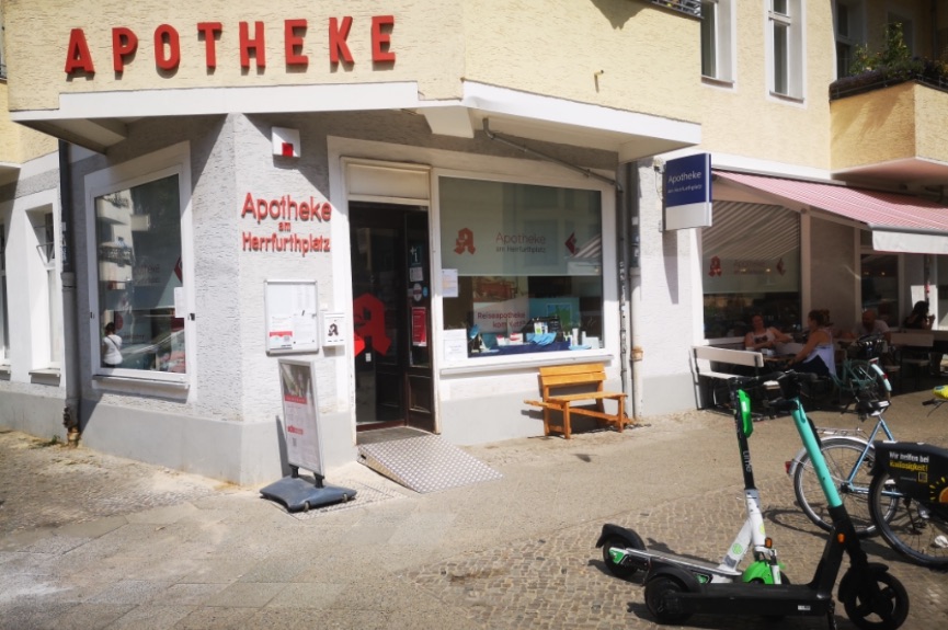 Apotheke am Herrfurthplatz
